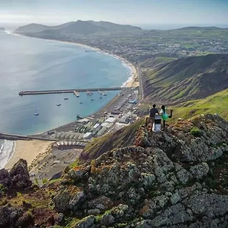 Semesterbostad O Dragoeiro Da Madalena! Porto Santo