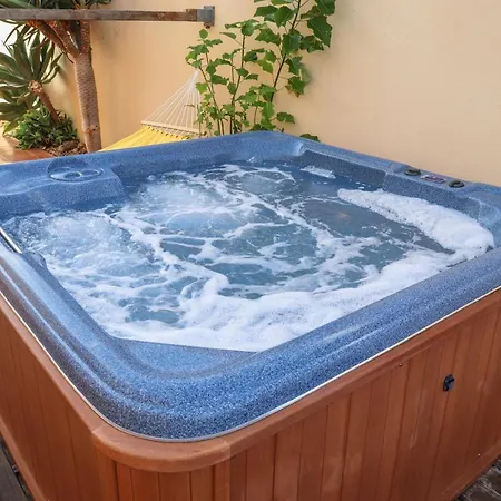 O Dragoeiro Da Madalena! Semesterbostad Porto Santo