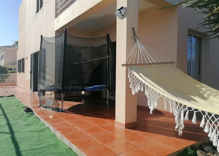 O Dragoeiro Da Madalena! Hébergement de vacances Porto Santo